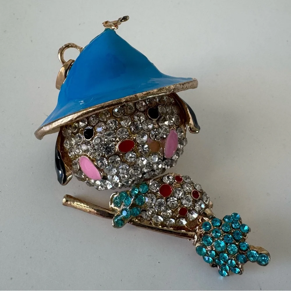 Sparkling Wizard Pendant